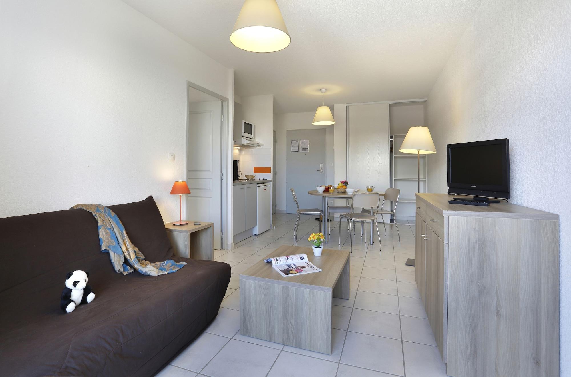 Vacanceole - Residence Cap Camargue Ле-Гро-дю-Руа Екстер'єр фото