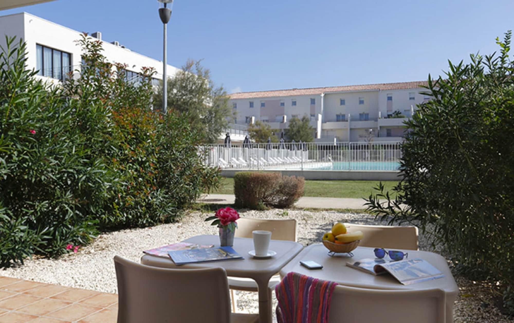 Vacanceole - Residence Cap Camargue Ле-Гро-дю-Руа Екстер'єр фото